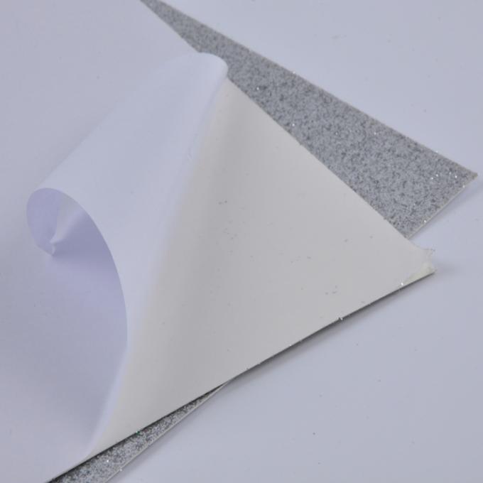 Papel de plata auto-adhesivo los 30.5*30.5cm del brillo del color llano para la fabricación de la tarjeta